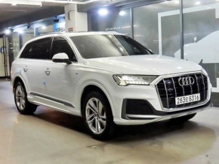 아우디 Q7 (4M)