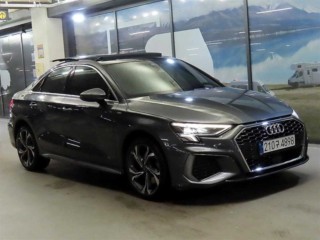 아우디 A3(8Y) 40 TFSI 프리미엄