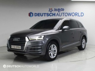 아우디 Q7 (4M)