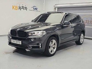 BMW X5 (F15)
