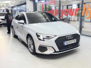 아우디 A3(8Y) 40 TFSI