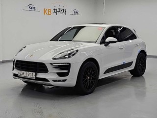 포르쉐 마칸