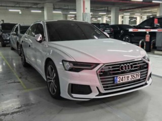 아우디 A6 (C8)