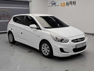 현대 엑센트신형