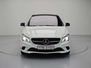 CLA 클래스 CLA 200d 4MATIC