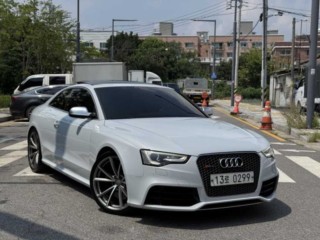 아우디 RS5