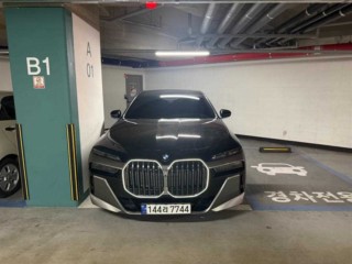 BMW 7시리즈 (G70)