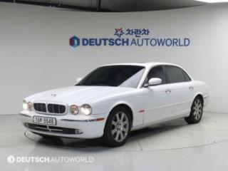 재규어 XJ-8