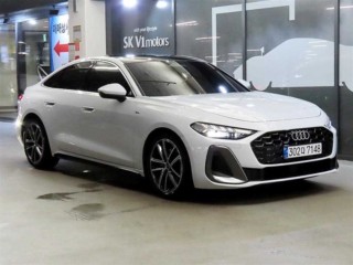아우디 A5 (B10) 40 TFSI 콰트로 S-라인