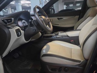 인피니티 QX50(P71A)