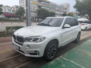 BMW X5 (F15)