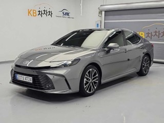 토요타 캠리 (XV80)