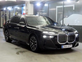 BMW 7시리즈 (G70)