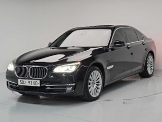 BMW 7시리즈 (F01)