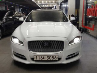 재규어 XJ (X351)