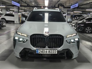 BMW X7 (G07)