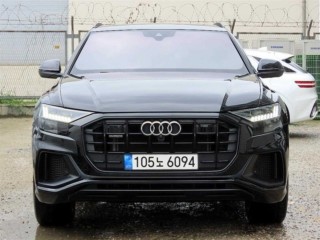 아우디 Q8