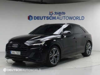 아우디 Q8
