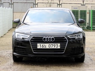 아우디 A4 (B9)