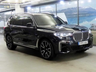 BMW X7 (G07)