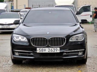BMW 7시리즈 (F01)