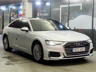 아우디 A6 (C8)