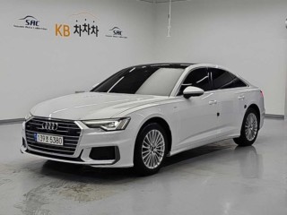 아우디 A6 (C8)