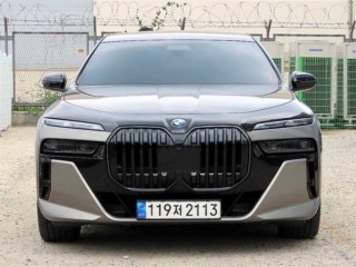 BMW 7시리즈 (G70)