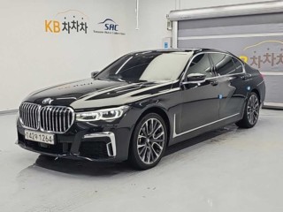 BMW 7시리즈 (G11)