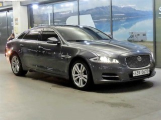 재규어 XJ (X351)