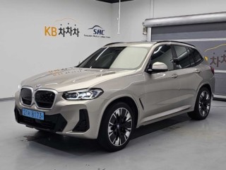 BMW iX3 (G08)
