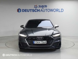 아우디 A7 (4K)