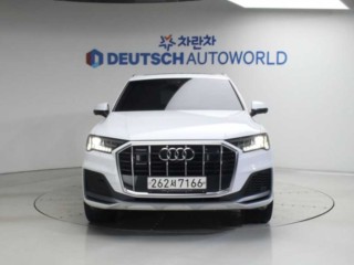 아우디 Q7 (4M)