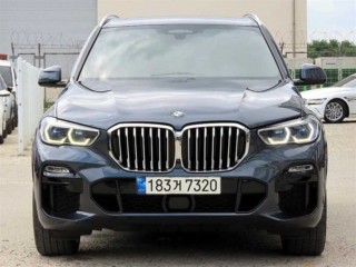 BMW X5 (G05)