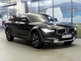 볼보 V90 크로스컨트리