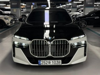 BMW 7시리즈 (G70)