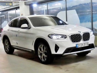 BMW X4 (G02)