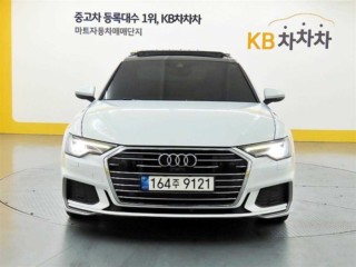 아우디 A6 (C8)