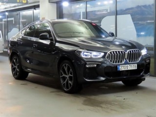 BMW X6 (G06)