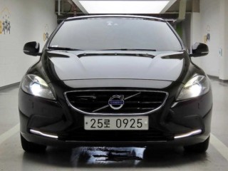 볼보 V40