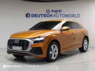 아우디 Q8