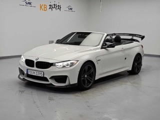 BMW M4 (F82)
