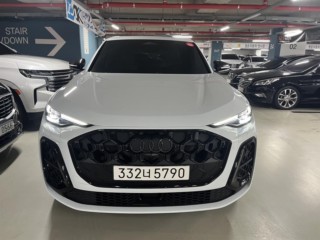 아우디 Q5 (80A)