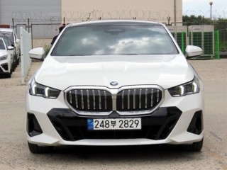 BMW 5시리즈 (G60) 520i