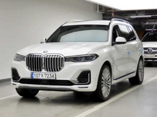 BMW X7 (G07)