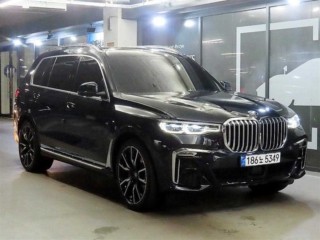 BMW X7 (G07)