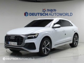 아우디 Q8