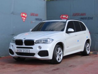 BMW X5 (F15)