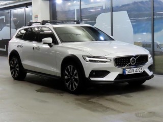 볼보 V60 크로스 컨트리 2세대