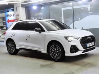 아우디 Q3 (F3)